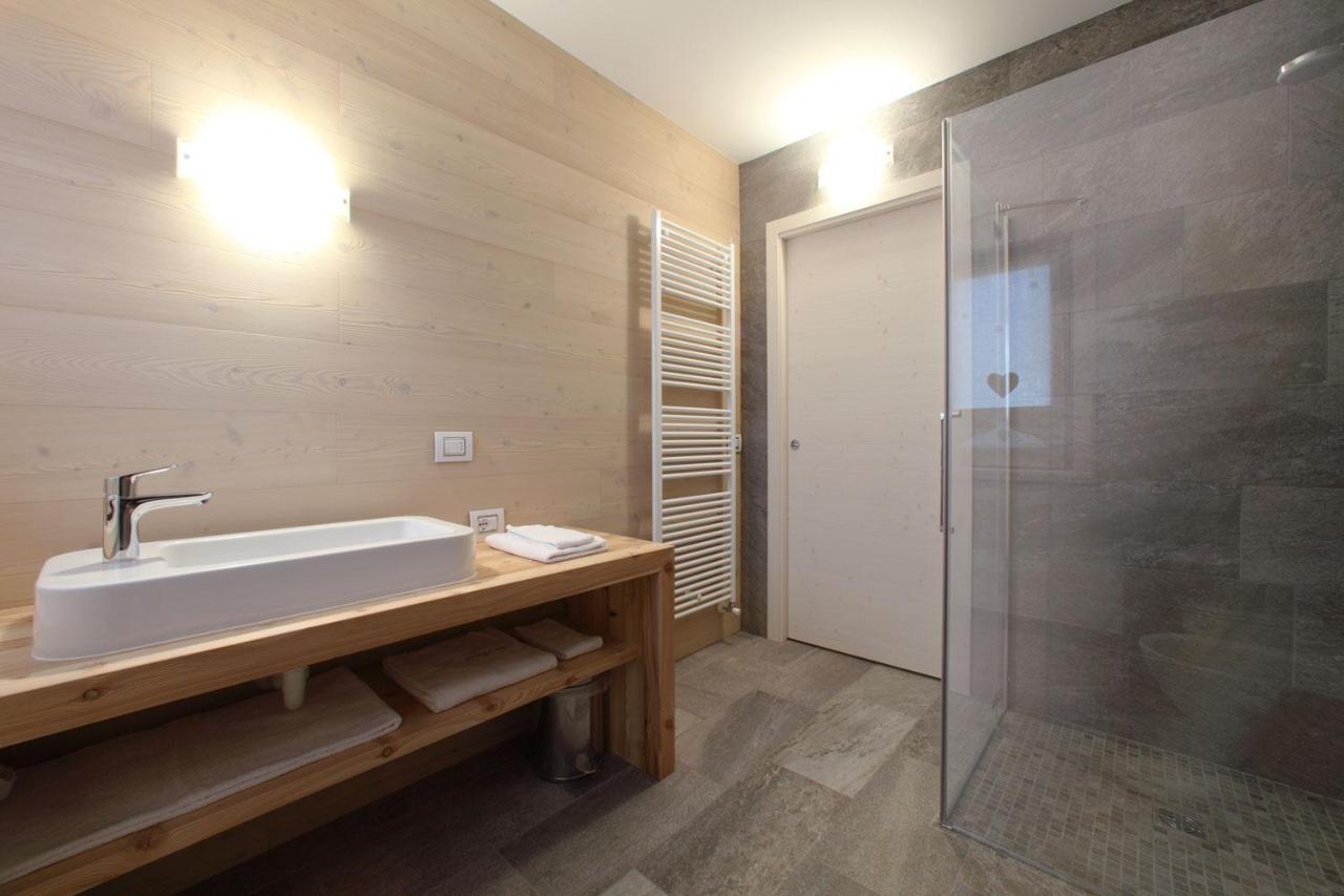 Sùtrio Zoncolan Apartments מראה חיצוני תמונה